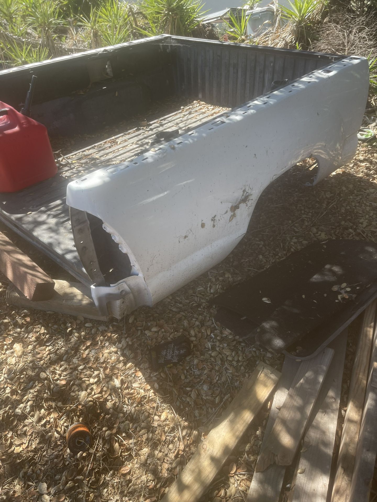 2007 Toyota Tacoma Bed Trunk 