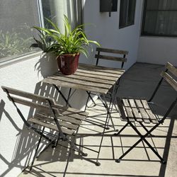 Ikea Table & 4 chairs