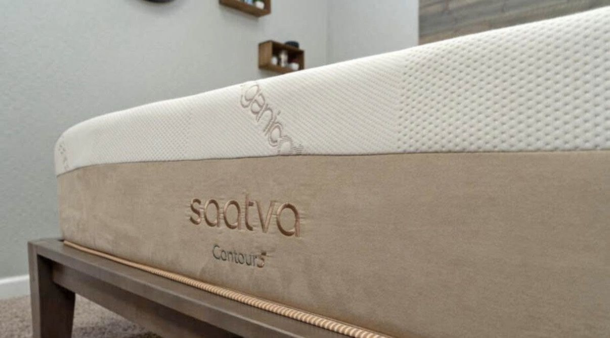 Queen Saatva Contour5 Made A Few Days Ago