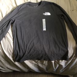 North Face Long sleeve (woman’s)