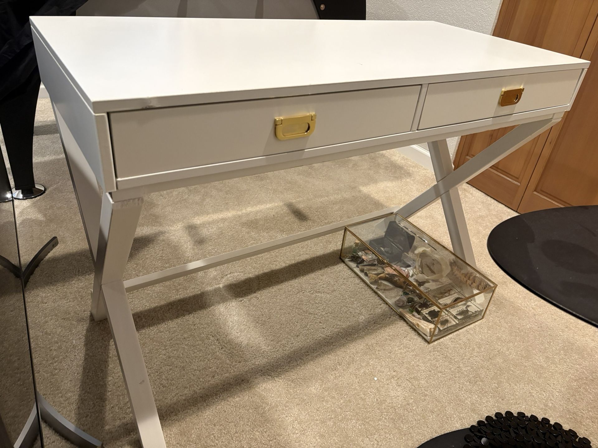 Pier 1 Desk And Chair