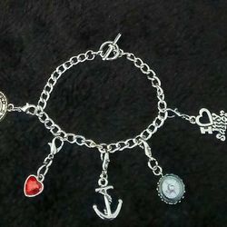Personalized Navy Mom Charm Bracelet 