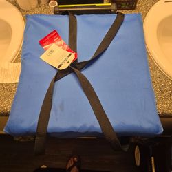 Exxel outdoors boat cushion new