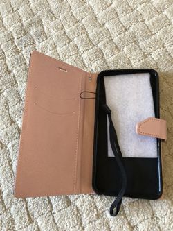 iPhone 6+ phone case with 2 slots for credit cards