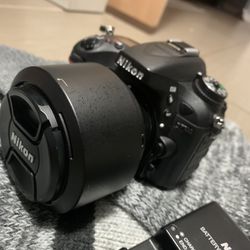 Nikon D7100 And Extras 