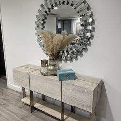 Table and mirror!!!