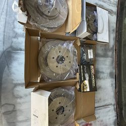 Infiniti Q50 New Brake Discs And Pads