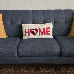 Blue Couch – Like New