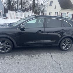 2017 KIA Niro