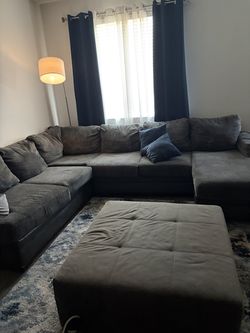 Sectional couch