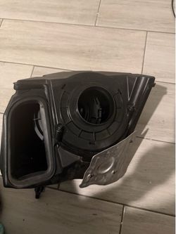 Audi Air box