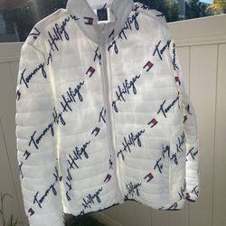 Tommy Hilfiger Insulated All Over “Signature” Print Light Puffer Jacket in White (Men’s)