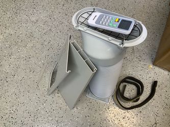 MOVING SALE HOSE,PANELS,AND REMOTE CONTROL FOR PORTABLE AIR CONDITIONER,LIKE NEW  PICK UP IN WESTMINSTER CITY  WESTMINSTER BLVD AND SPRING DALE  $25