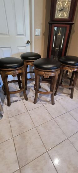 bar stools