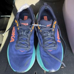 HOKA Bondi 8