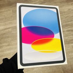 iPad 10th Gen 64GB Wi-Fi Only 