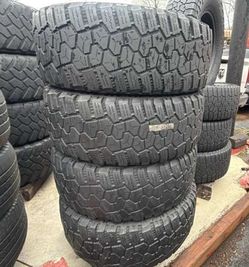 275 70 18 Set of 4 Used Cooper Rugged Terrain Reliable All Terrain