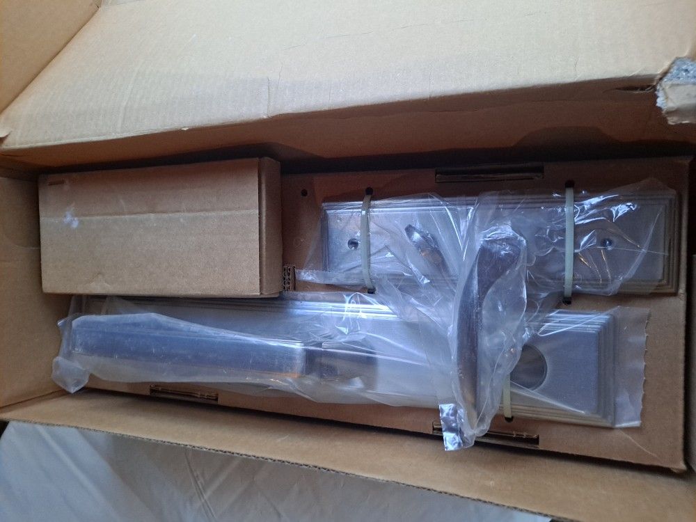 Emtex Door Handle Set New