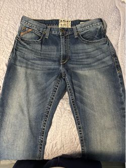 ariat m4