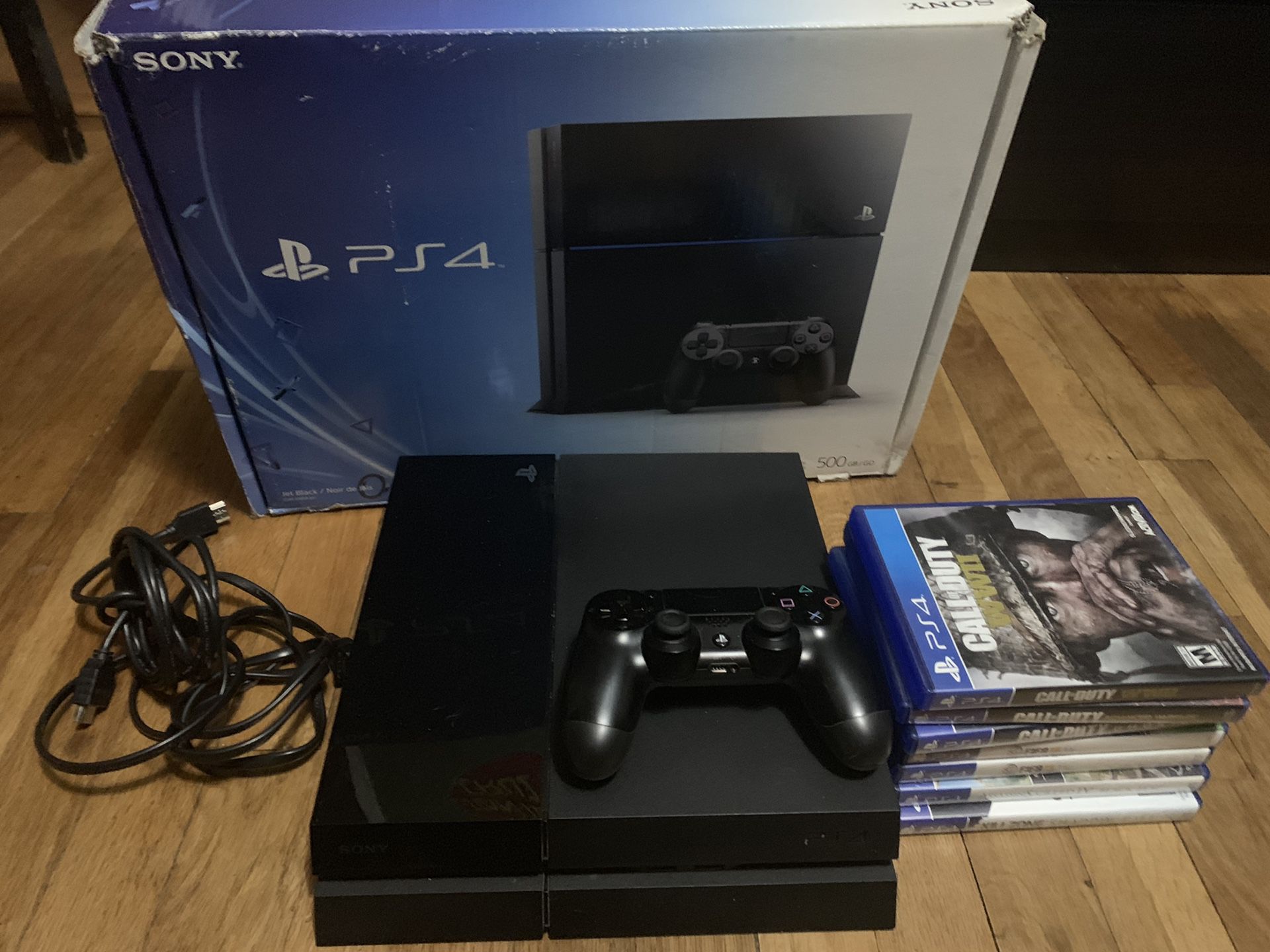 PS4 w/ 7 Games!!