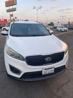 2016 KIA SORENTO $6499. O.B.O