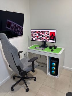 Pc gaming amd Ryzen 7 9800x3d rx 9070 xt 32 gb ram ddr 5