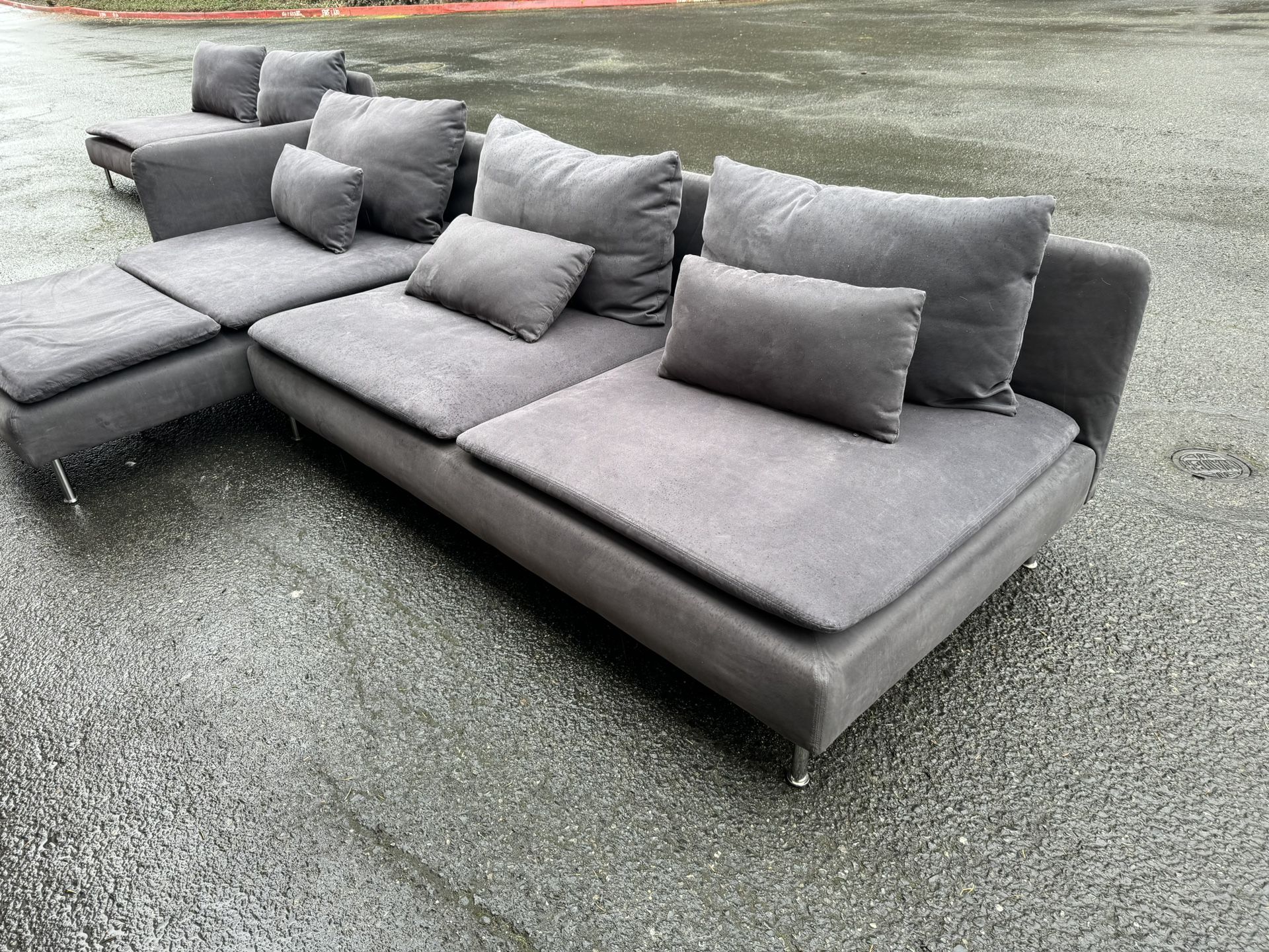 Sectional Couch Sofa (Free Delivery) for Sale in Kirkland, WA OfferUp