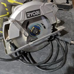 Ryobi 7.25" Corded Circular Saw 