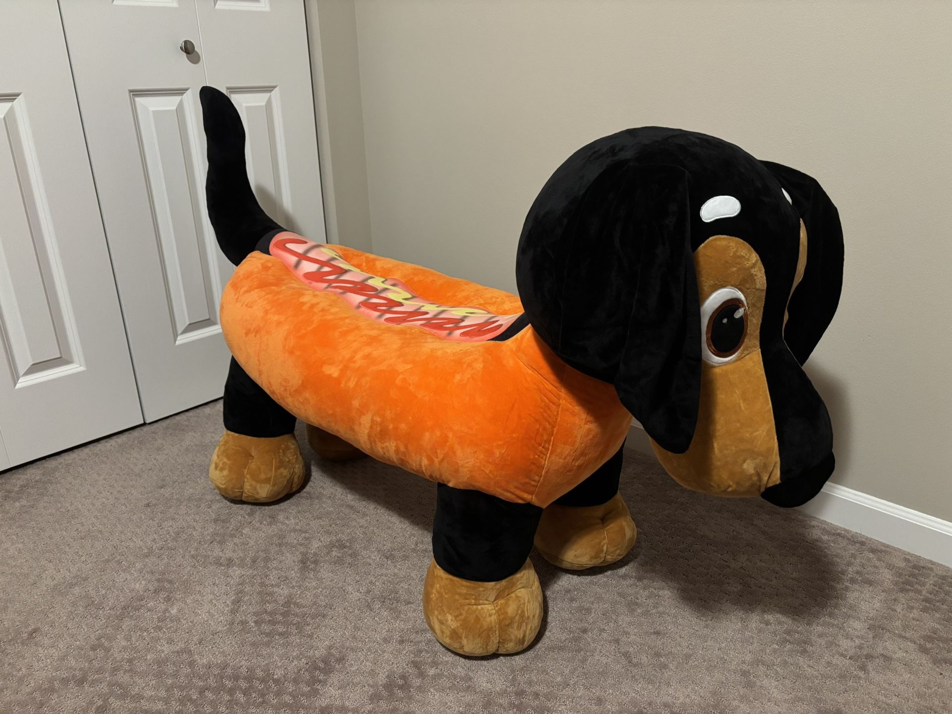HUGE 50 inch Black Hot Dog Dog Stuffed Animal Puyallup Fair Grand Prize