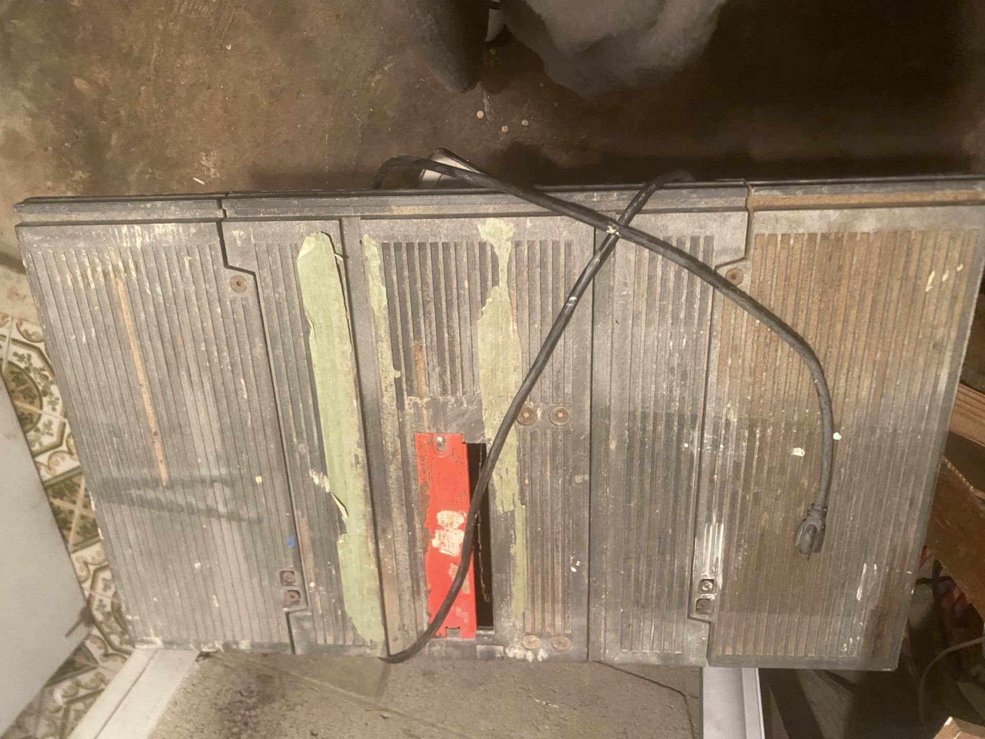 Used Bench Saw
