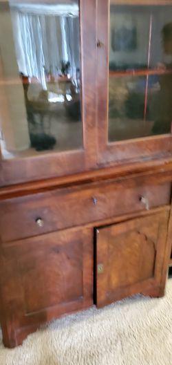 Antique cabinet