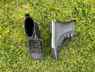 Lace-Up Women’s Rain Boots