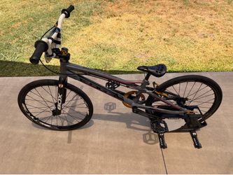 Chase Edge BMX