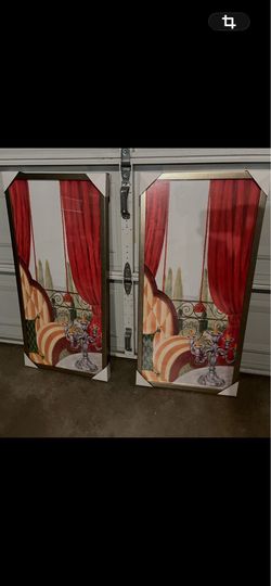Two exact copies of decorative framed paintings by Sylvia Goetheer