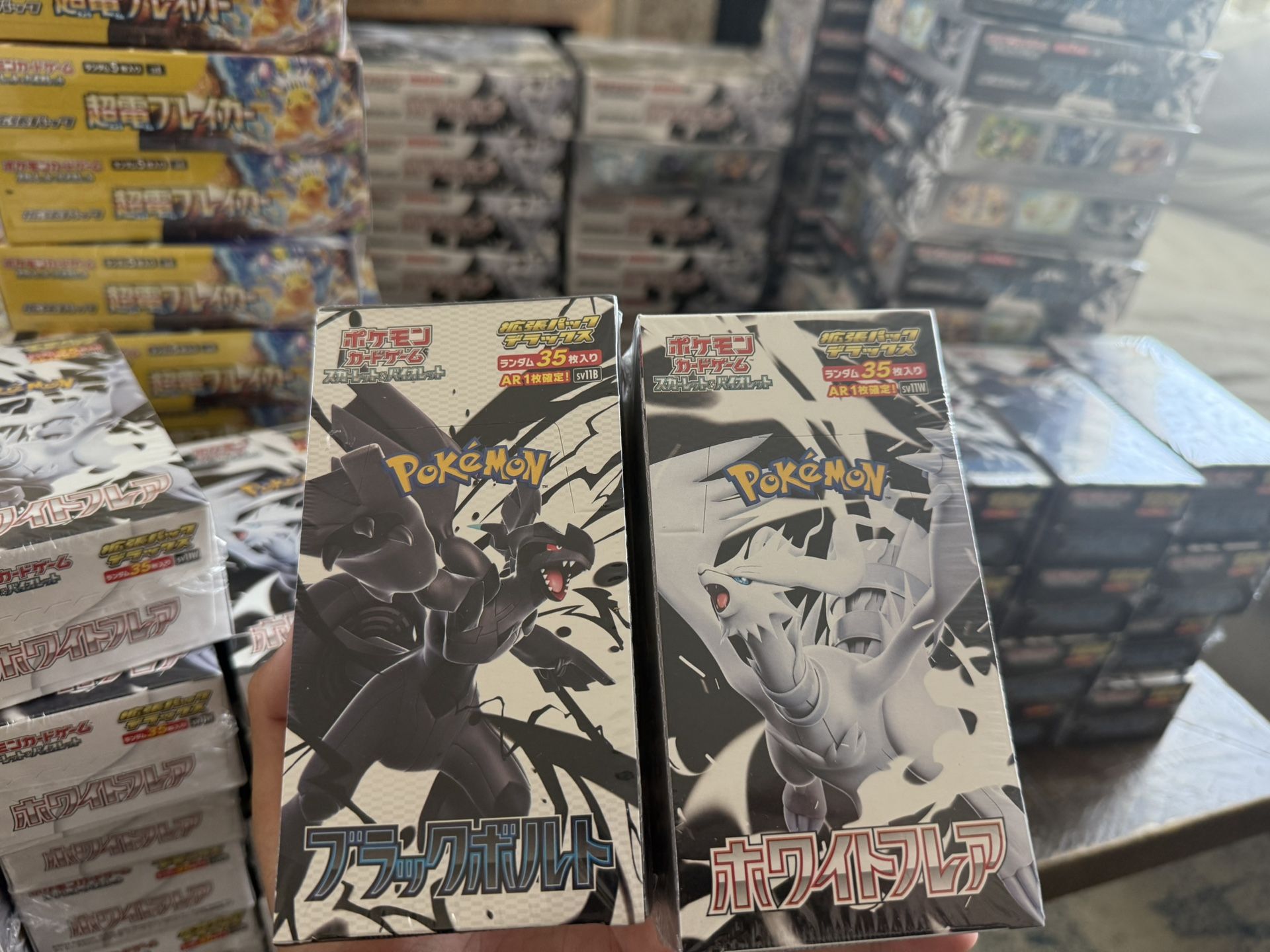 ***New Arrive***Japanese Black Bolt White Flare Deluxe Jumbo Booster Box Pokemon SV11W/SV11B