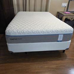 Full Size Bed/ Cama Matrimonial 