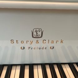 Story & Clark Piano 