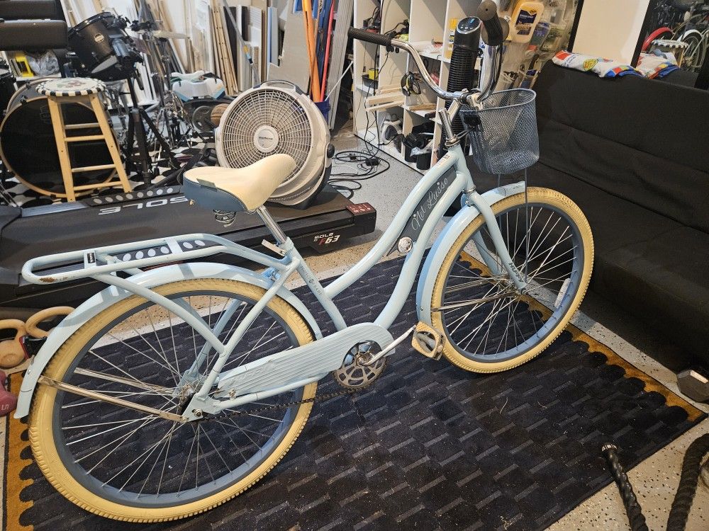 Huffy Nel Lusso Beach Cruiser 26-inch Excellent Condition