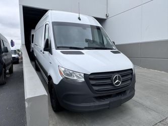 2024 Mercedes-Benz eSprinter 2500