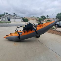COLORADO XT PONTOON BOAT