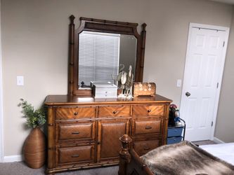 Haverty’s Bedroom Set