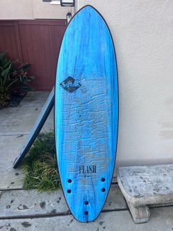 Surftech flash 5’7” surfboard