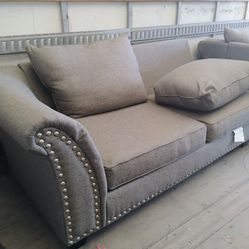 Like new couches need gone