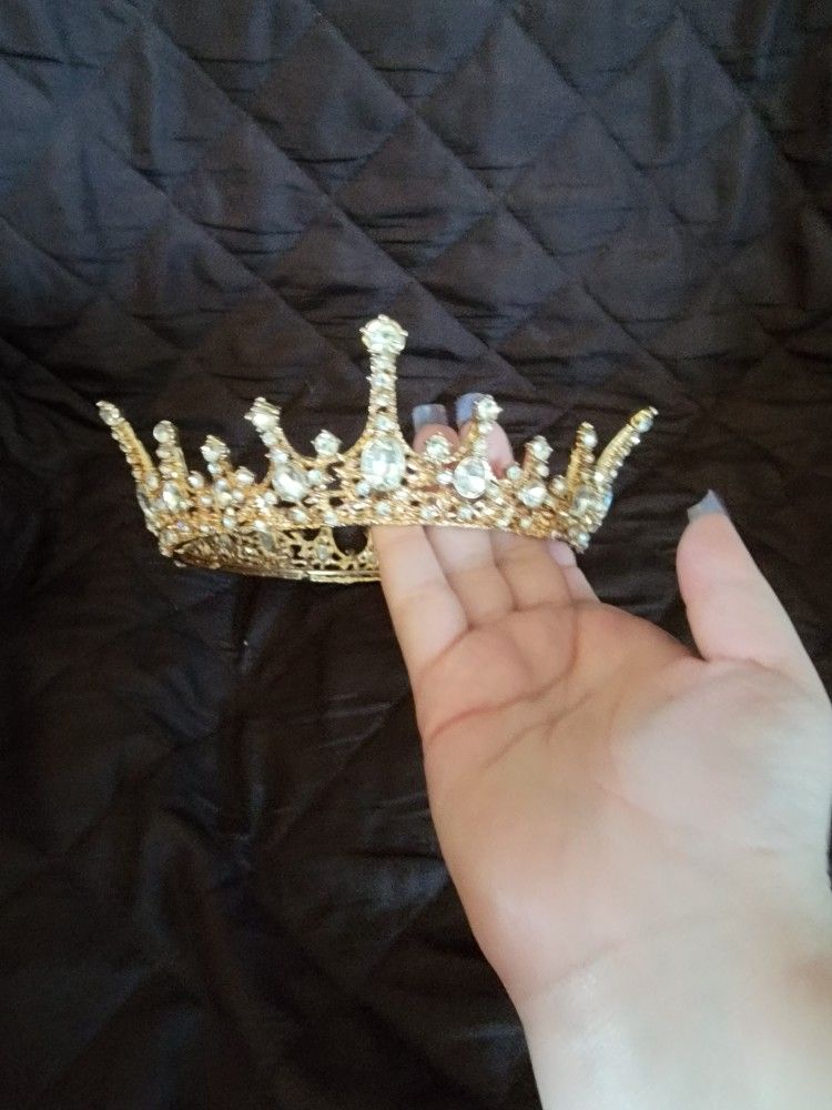 2 Tiaras For Any Occasion 