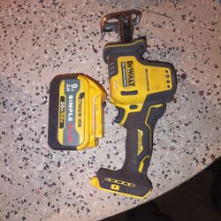 compact DeWalt reciprocating saw in a 9 hour DeWalt battery 