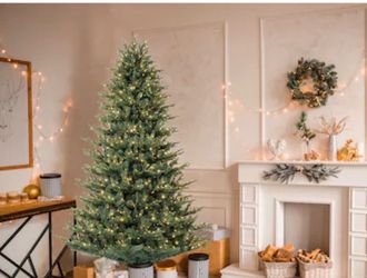 GE 7.5 ft Montana Artificial Christmas Tree