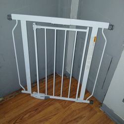 Pet / Baby Gate