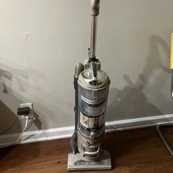 Shark Navigator Vaccum