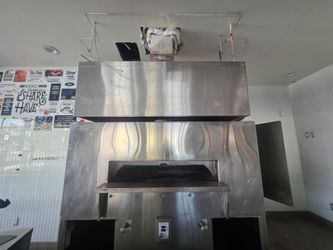Pizza oven