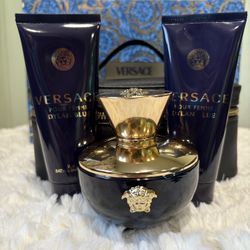 Versace Dylan Blue Perfume Set
